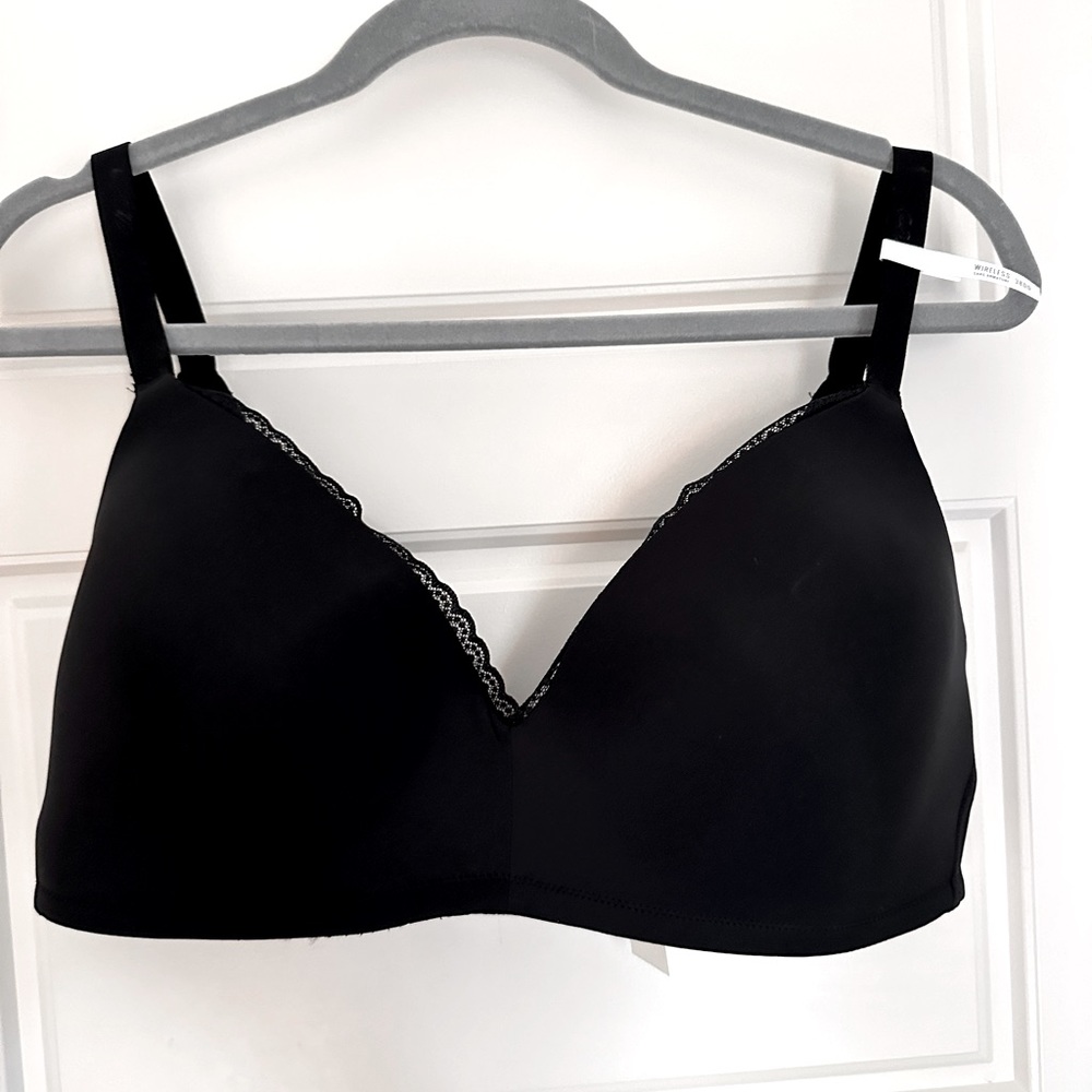 NWT Aerie Real Happy Wireless Lightly Lined Bra in True Black